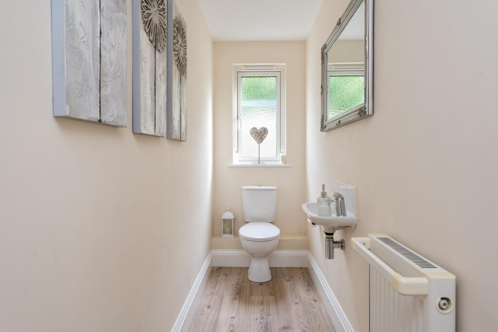 Additional property image - Bullocks Lane, Hope End Green, Great Canfield, Takeley, Essex, CM22