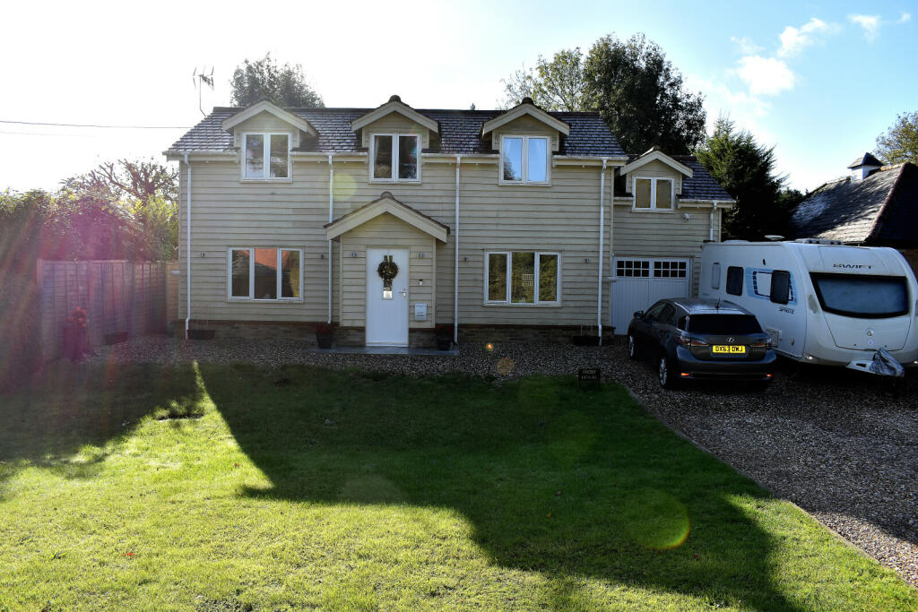 Additional property image - Bullocks Lane, Hope End Green, Great Canfield, Takeley, Essex, CM22