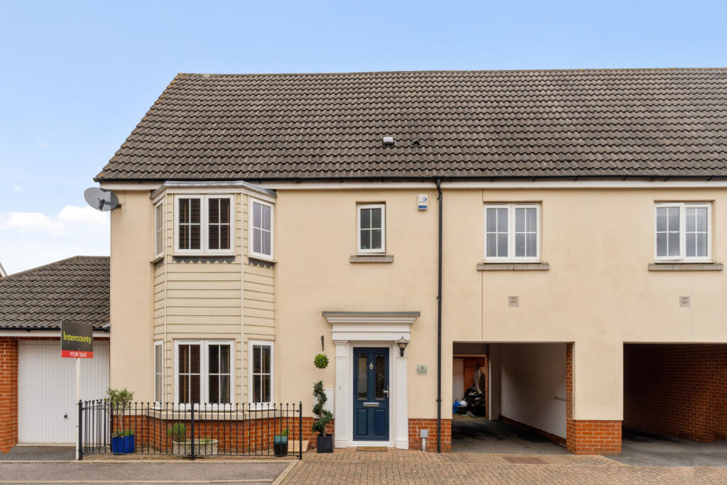 Main image of property: Livings Way, Stansted, Essex, CM24