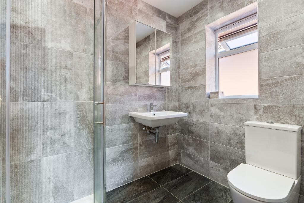 Additional property image - St. Johns Crescent, Stansted, CM24