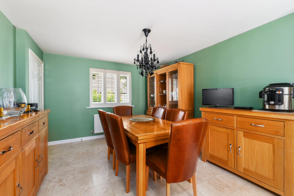 Additional property image - Walson Way, Stansted, Essex, CM24