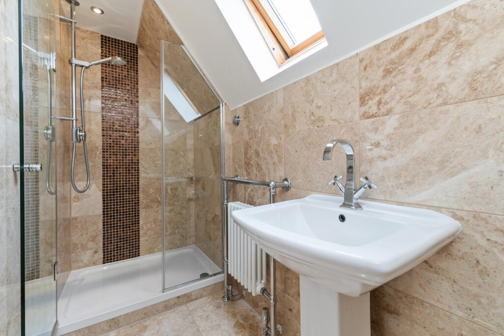 Additional property image - Walson Way, Stansted, Essex, CM24