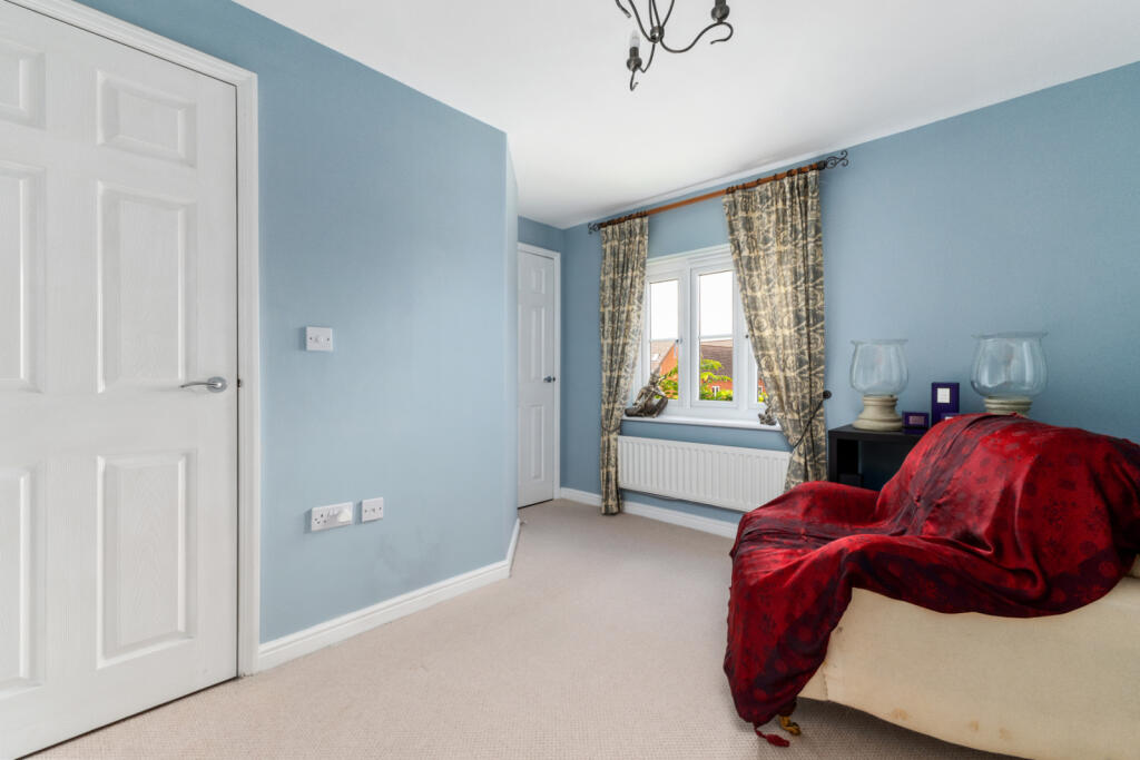 Additional property image - Walson Way, Stansted, Essex, CM24