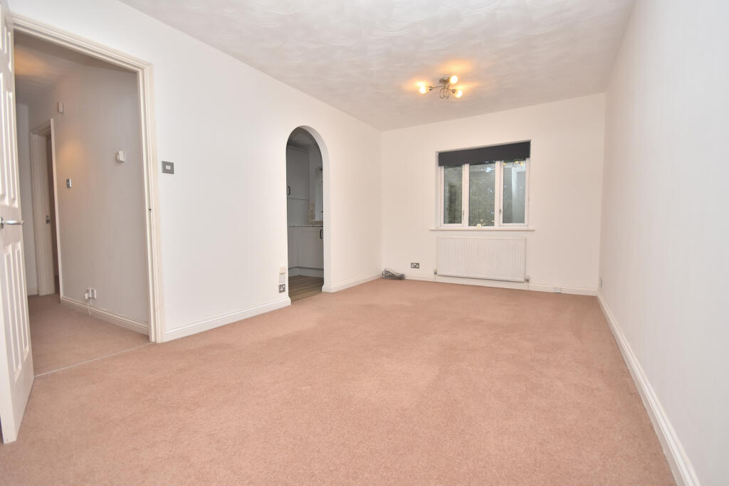 Additional property image - Fenman Court, Elsenham, Bishops Stortford, Hertfordshire, CM22
