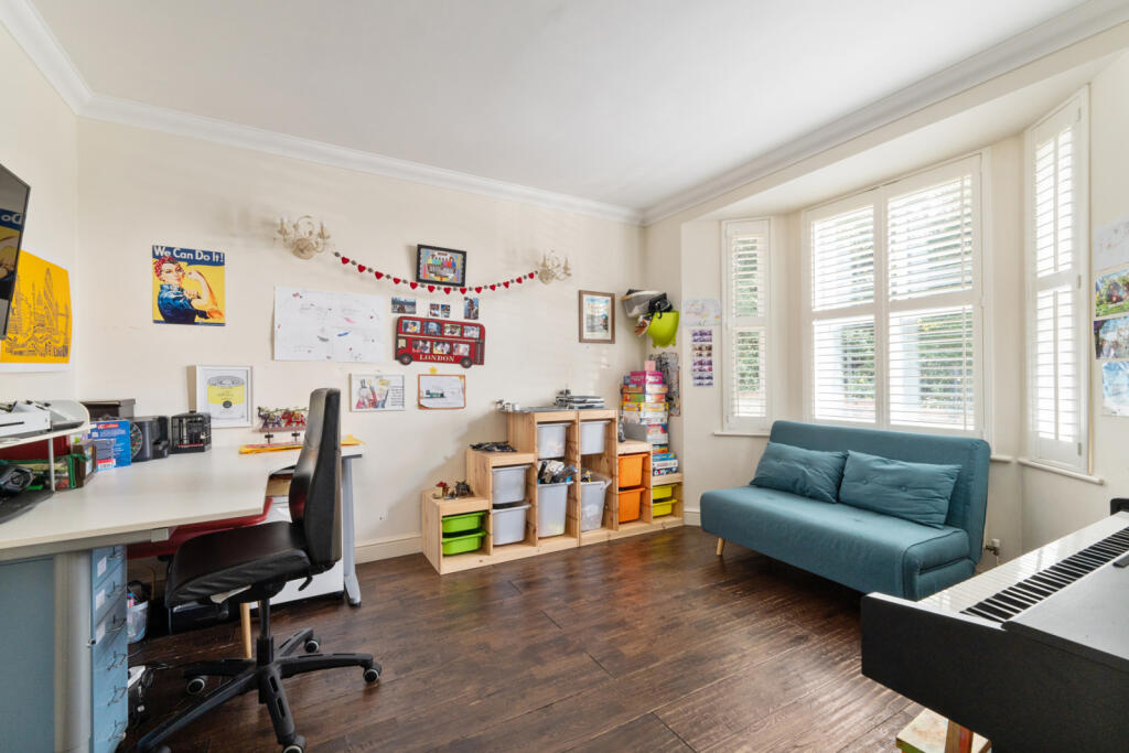 Additional property image - Sanders Close, Stansted, Essex, CM24
