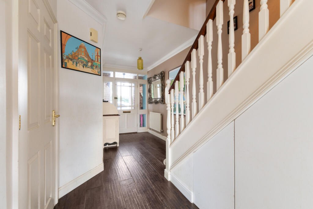 Additional property image - Sanders Close, Stansted, Essex, CM24