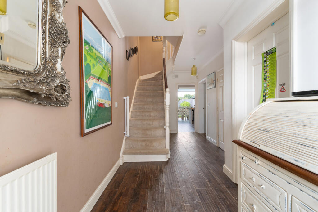Additional property image - Sanders Close, Stansted, Essex, CM24