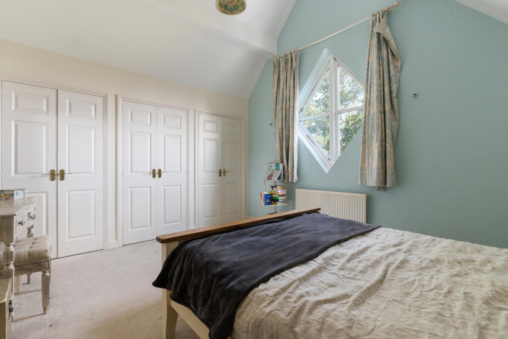 Additional property image - Sanders Close, Stansted, Essex, CM24