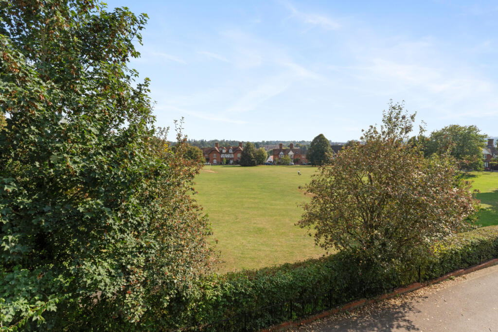 Additional property image - Sanders Close, Stansted, Essex, CM24