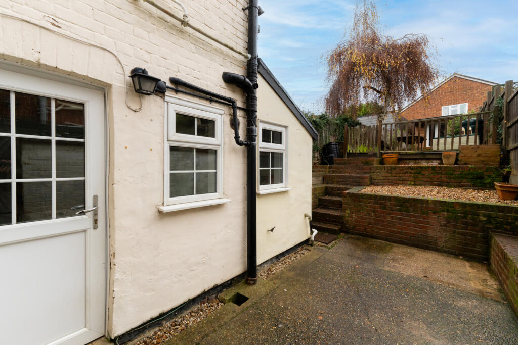 Additional property image - Stoney Common, Stansted, Essex, CM24