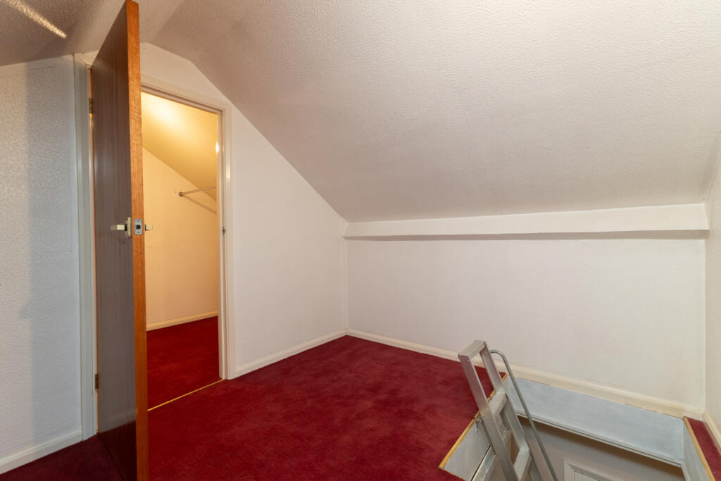 Additional property image - Coltsfield, Stansted, Essex, CM24
