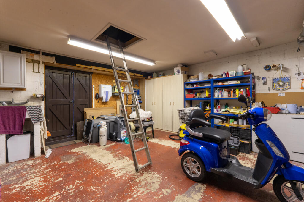 Additional property image - Coltsfield, Stansted, Essex, CM24