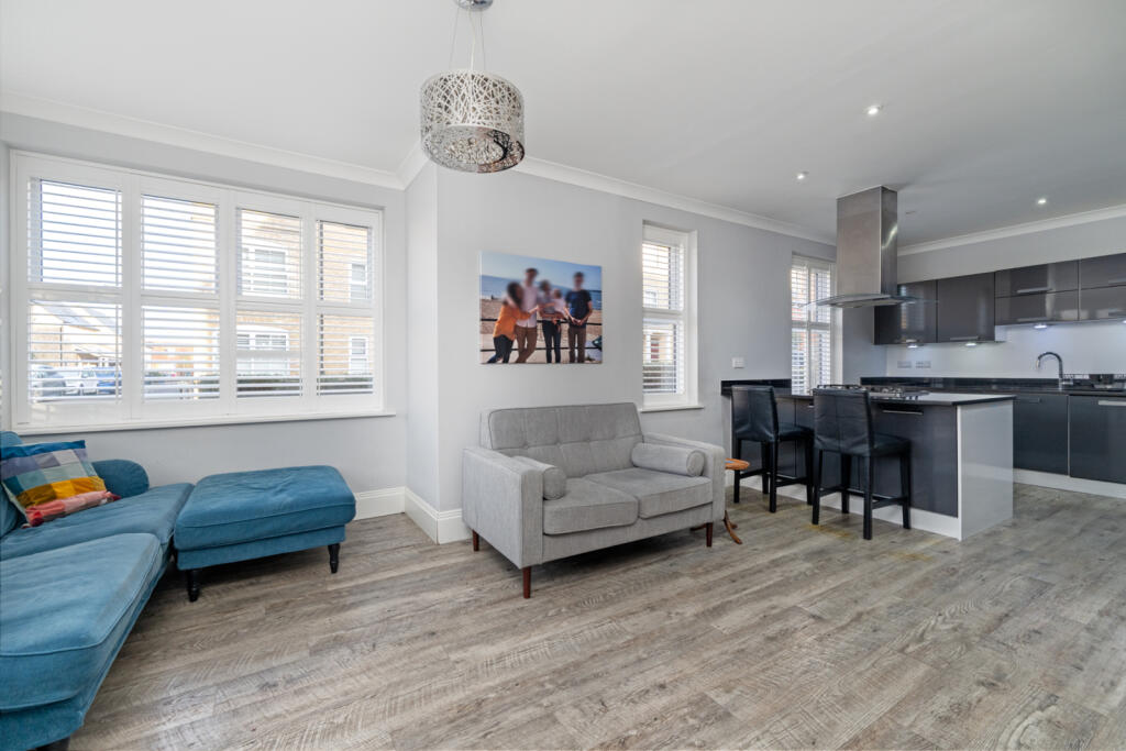 Additional property image - Banks Lane, Stansted, Essex, CM24