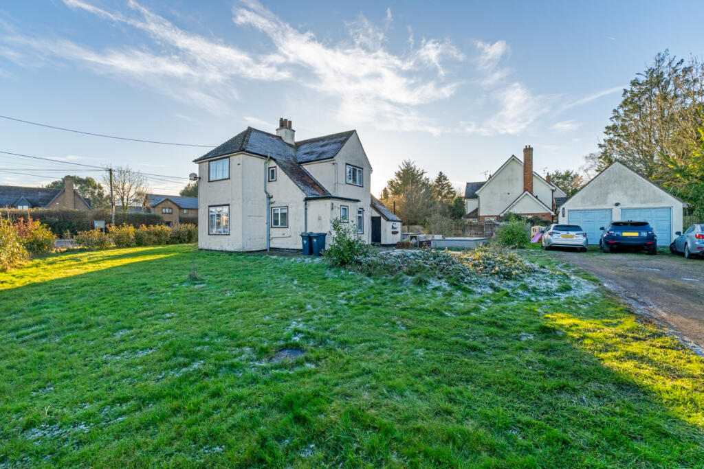 Additional property image - Mole Hill Green, Takeley, Bishop's Stortford, Essex, CM22