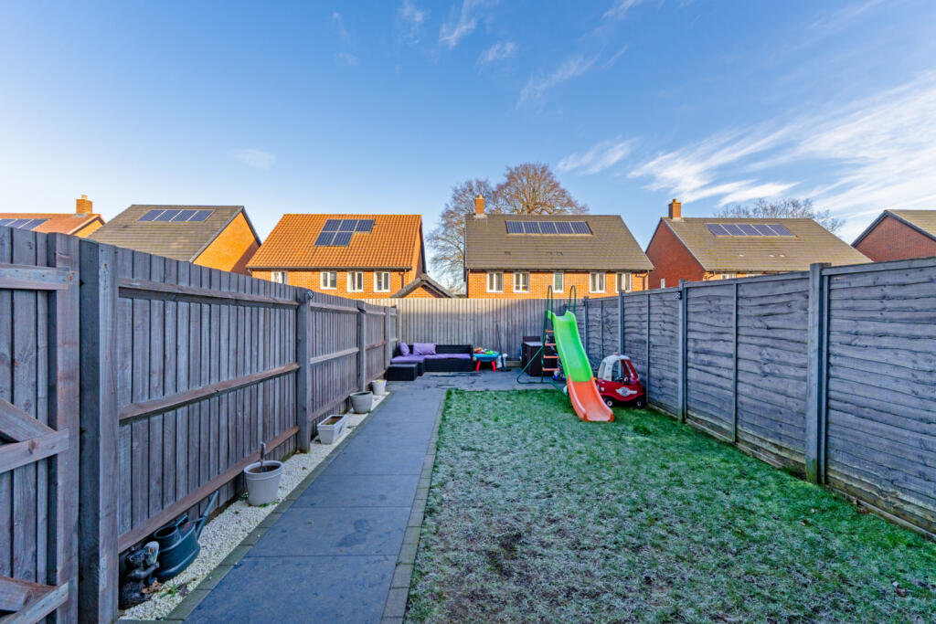 Additional property image - Isabel Drive, Elsenham, Bishop's Stortford, Essex, CM22