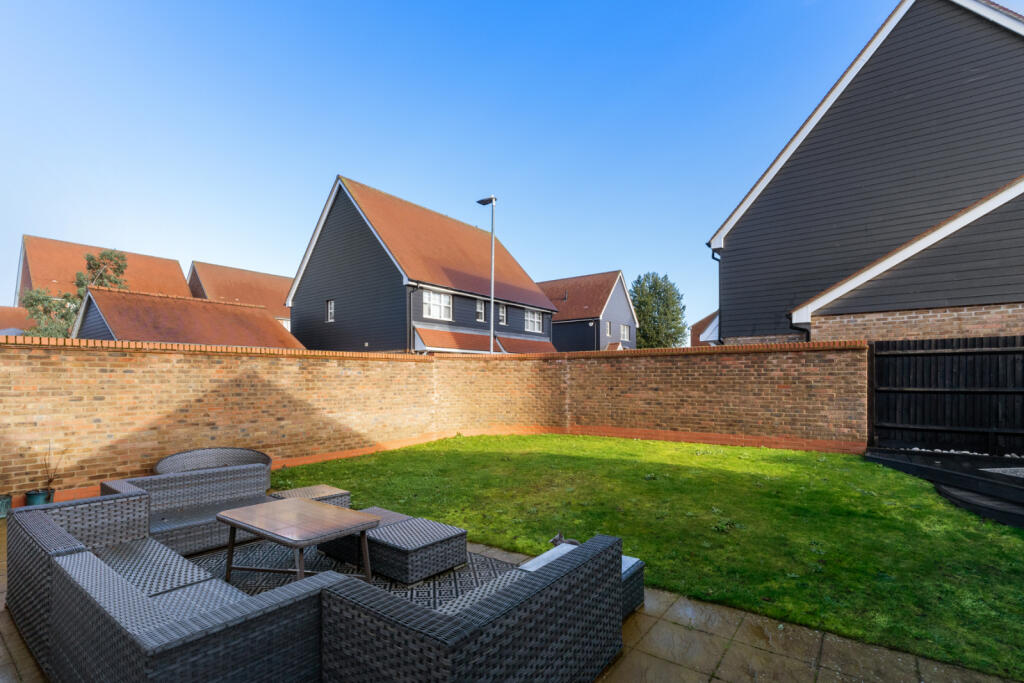 Additional property image - Franklin Drive, Elsenham, Bishop's Stortford, Essex, CM22