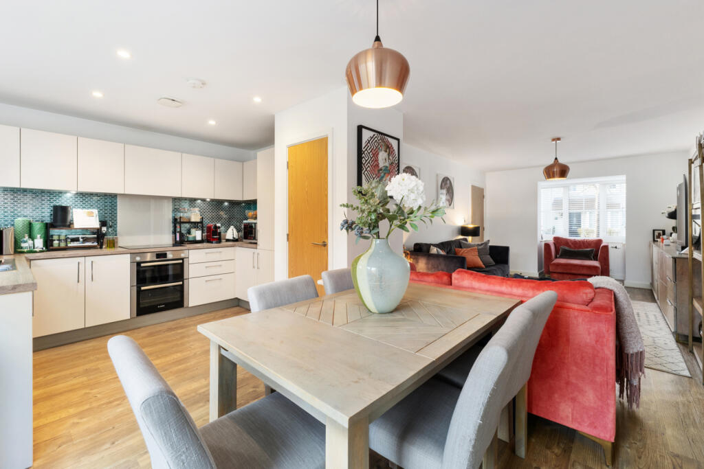 Additional property image - Franklin Drive, Elsenham, Bishop's Stortford, Essex, CM22