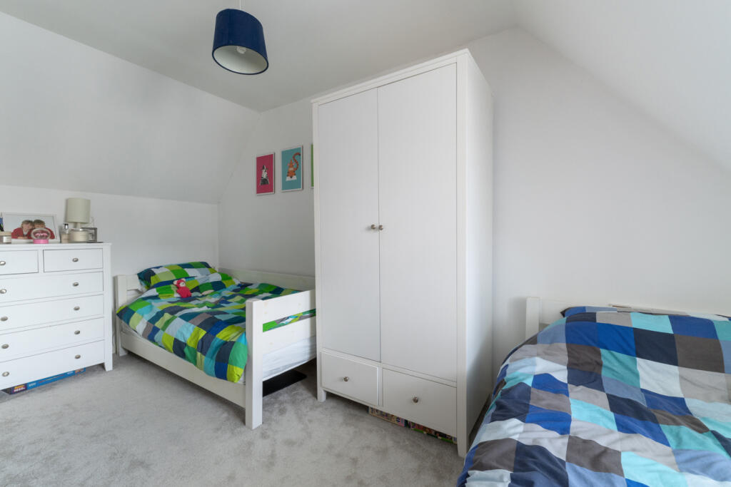 Additional property image - Franklin Drive, Elsenham, Bishop's Stortford, Essex, CM22