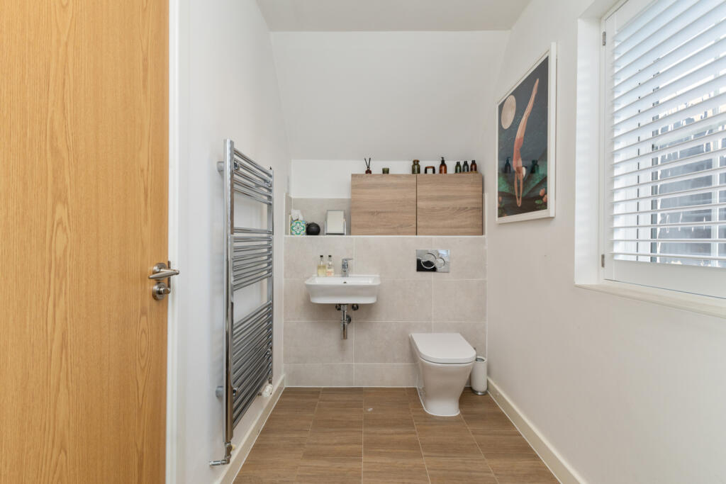 Additional property image - Franklin Drive, Elsenham, Bishop's Stortford, Essex, CM22