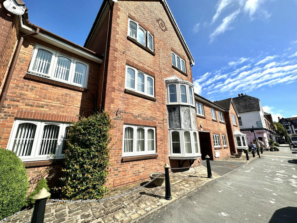 1 bedroom apartment for sale in Henry Street, Lancashire, FY8