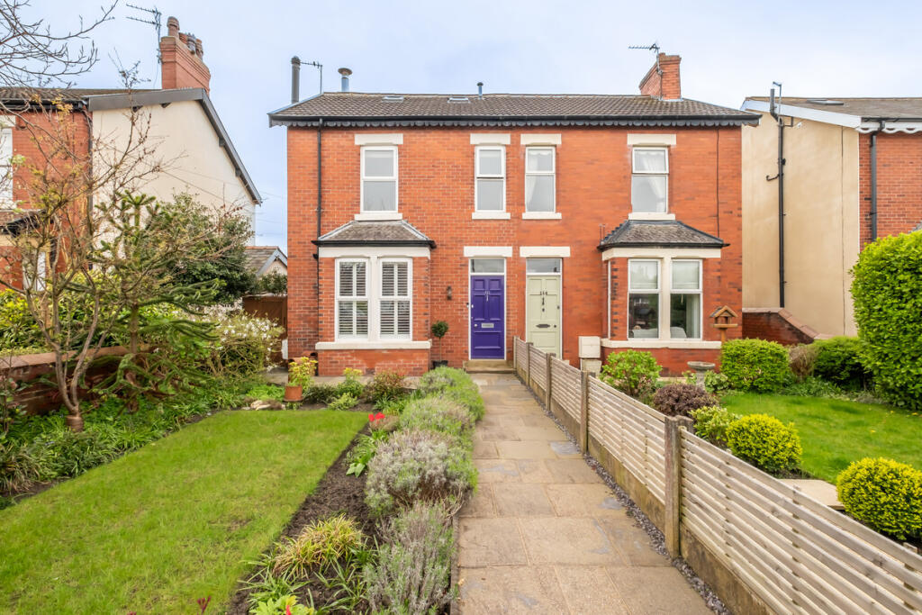 Main image of property: Commonside, Lytham St. Annes, FY8