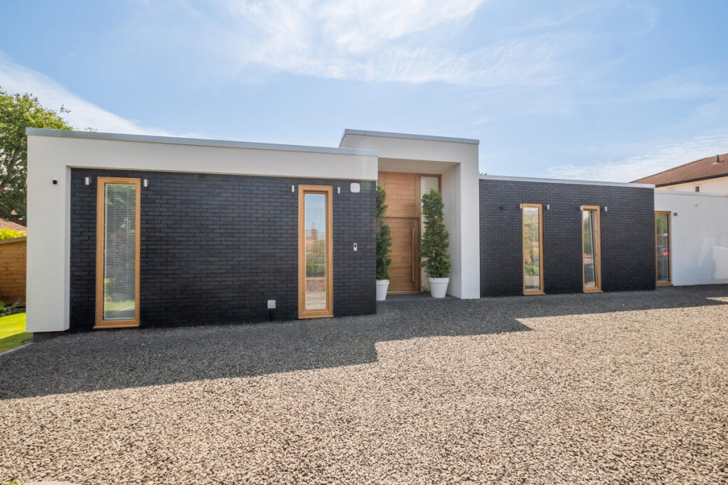 Main image of property: Clifton Drive, Lytham, FY8