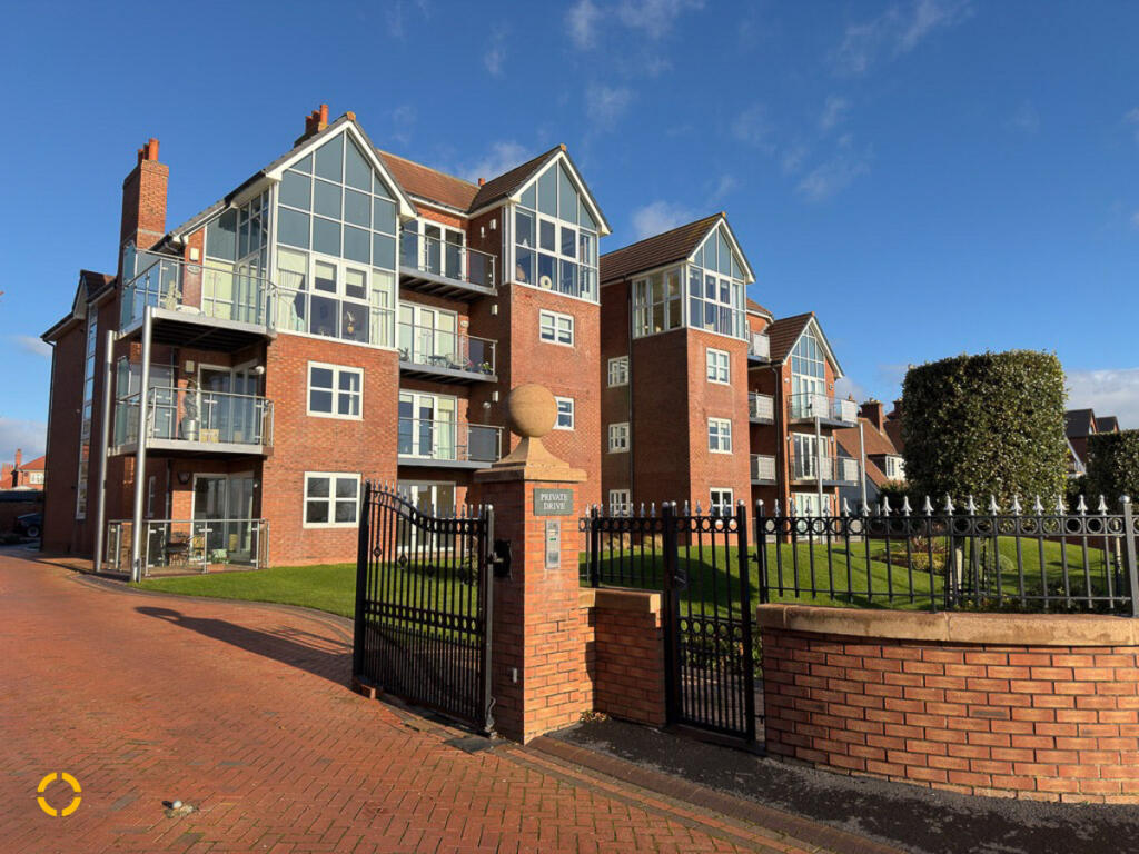 Main image of property: Inner Promenade, Lytham St. Annes, FY8