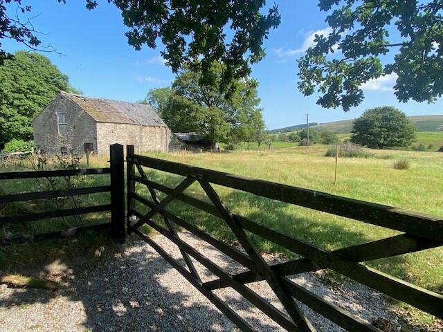 Main image of property: Smithells Farm Barn, Higher House Lane, Heapey nr White Coppice PR6 9BU