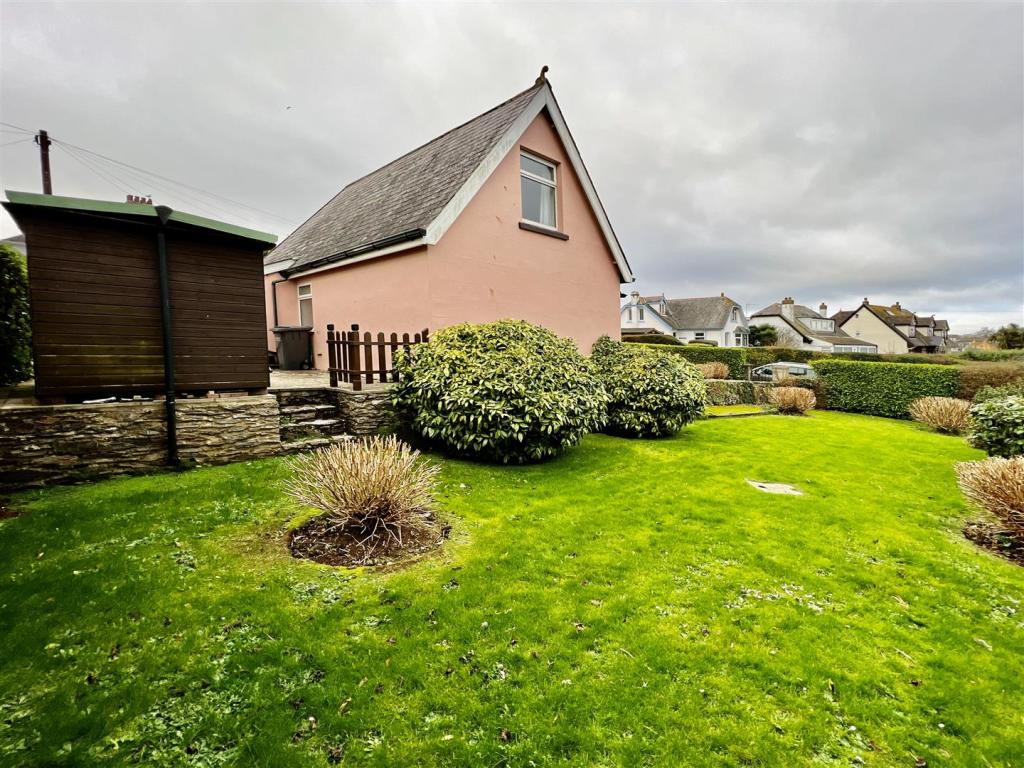 3 bedroom detached house for sale in Mount Road, Brixham, TQ5