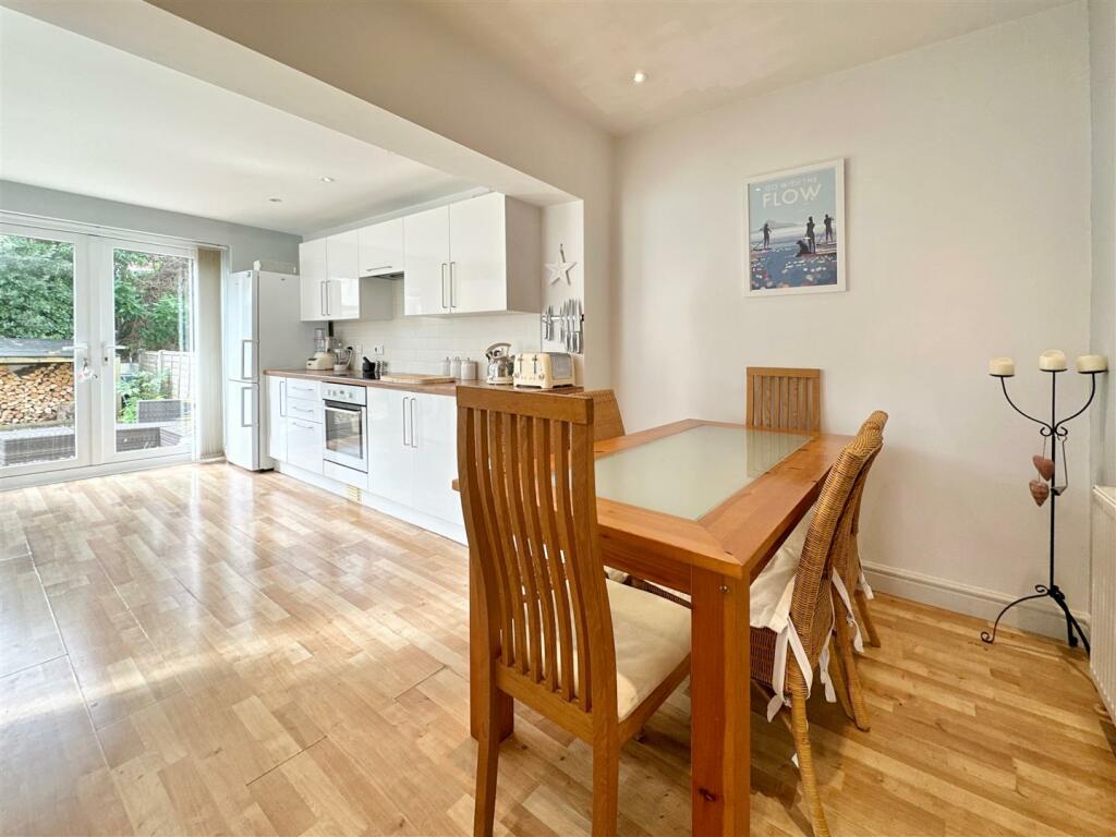 3 bedroom semidetached house for sale in Cudhill Road, Brixham, TQ5