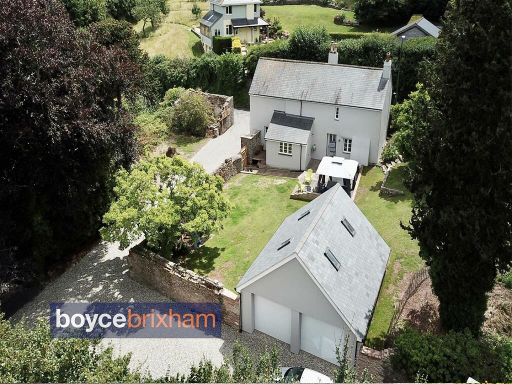 3 bedroom detached house for sale in Milton Street, Brixham, TQ5