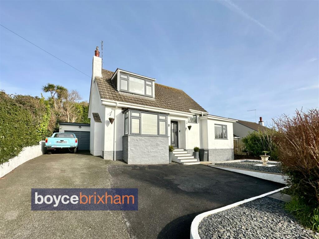 3 bedroom detached house for sale in Churston Way, Brixham, TQ5