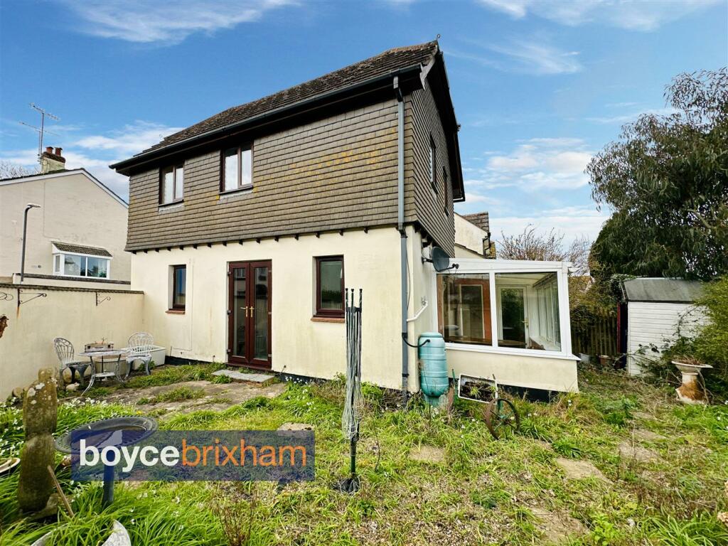2 bedroom detached house for sale in Garrow Close, Brixham, TQ5