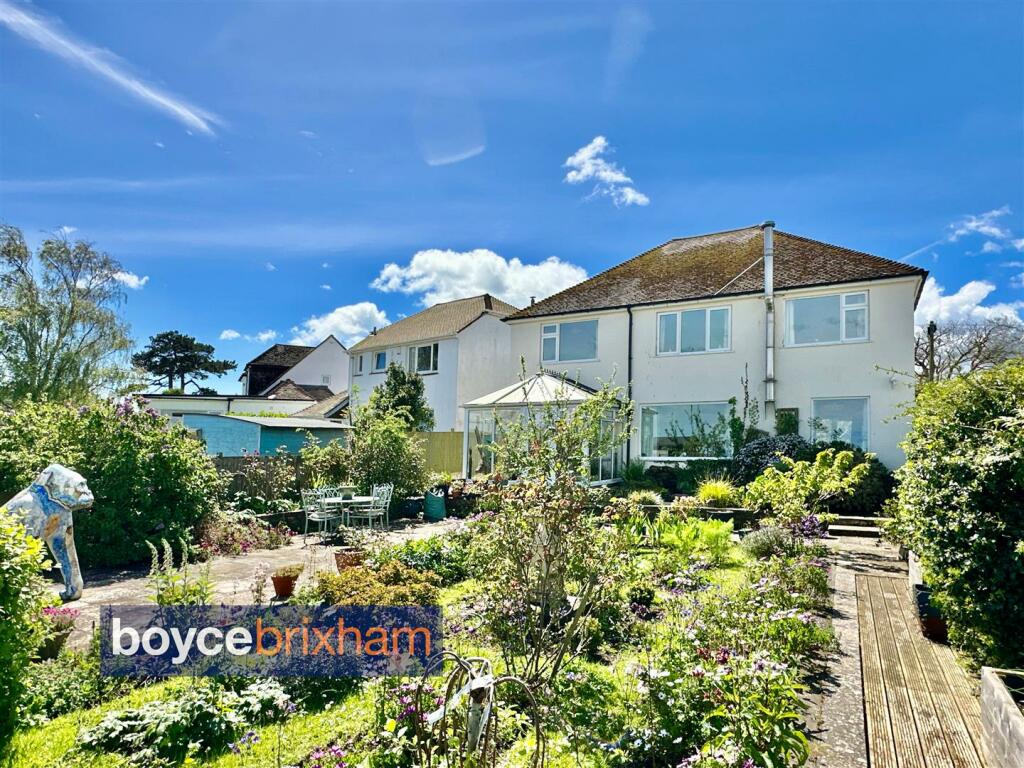4 bedroom detached house for sale in Langley Avenue, Brixham, TQ5