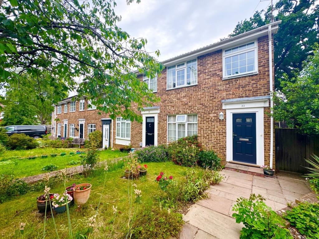 Main image of property: Oakfields, Guildford, GU3