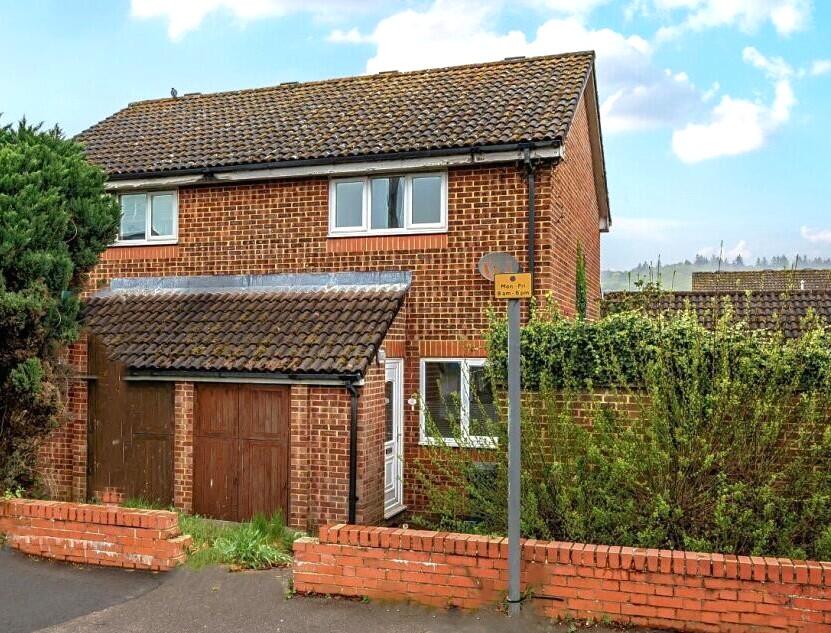 Main image of property: New Road, Chilworth, Guildford, GU4