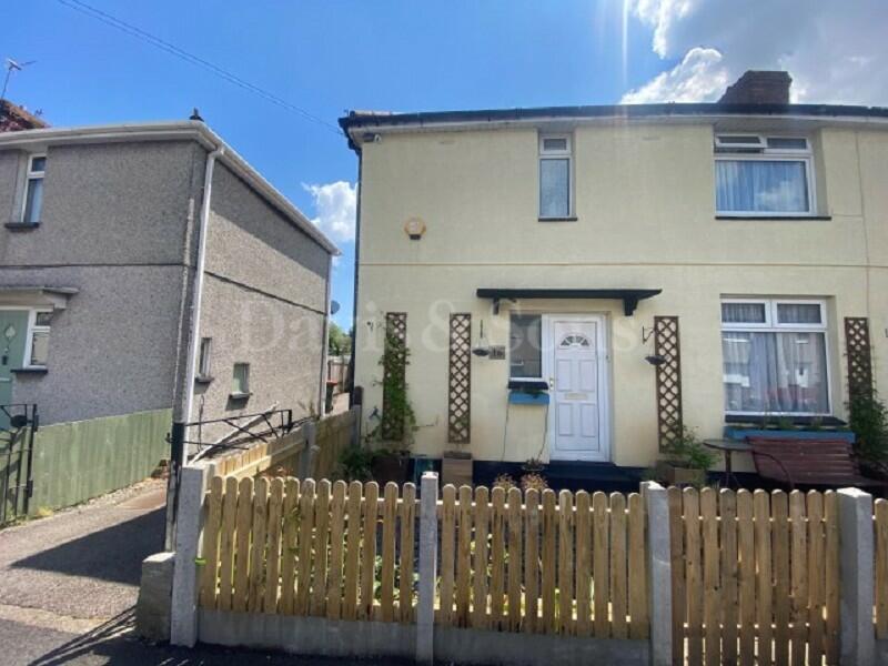 2 bedroom semidetached house for sale in Colston Avenue, Newport. NP19