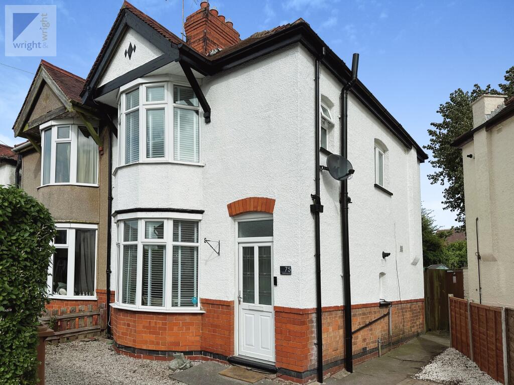 3 bedroom semidetached house for sale in Strathmore Road, Hinckley