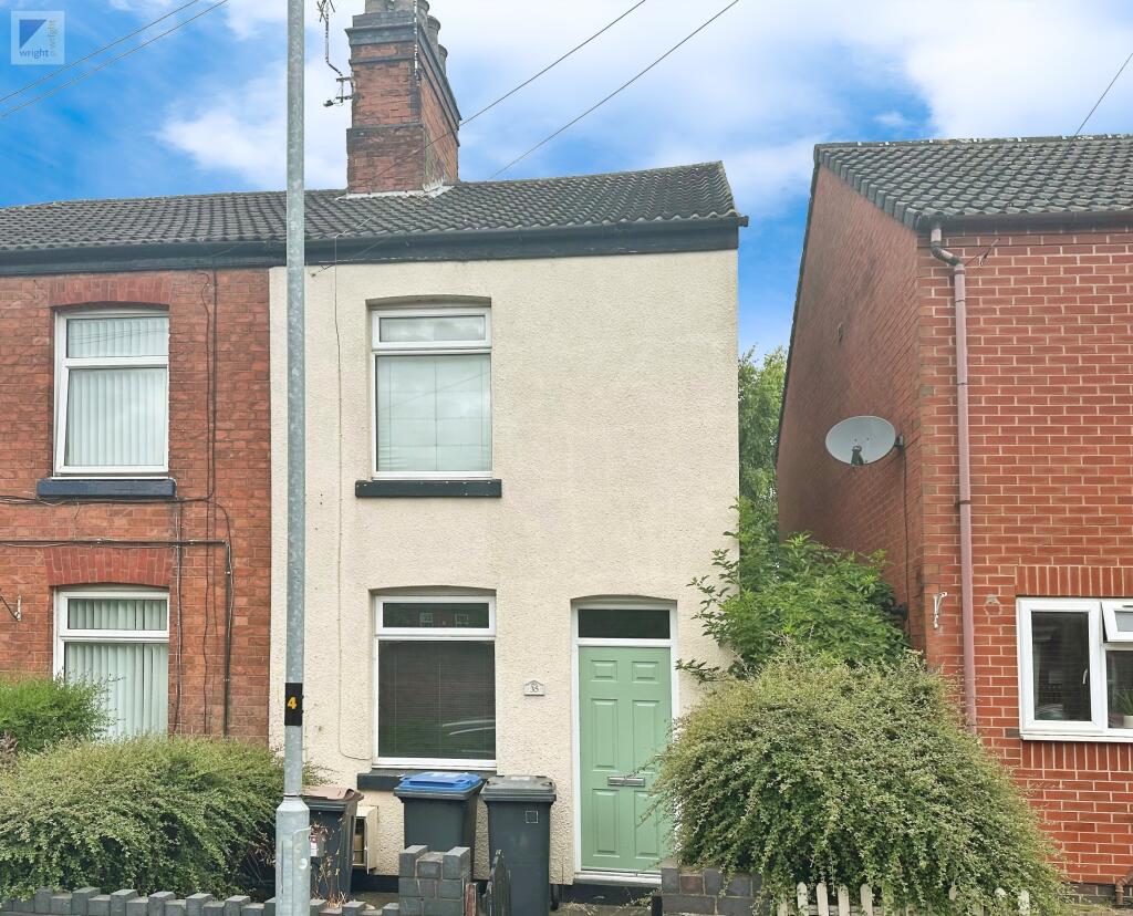 2 bedroom terraced house for sale in Factory Road, Hinckley, LE10