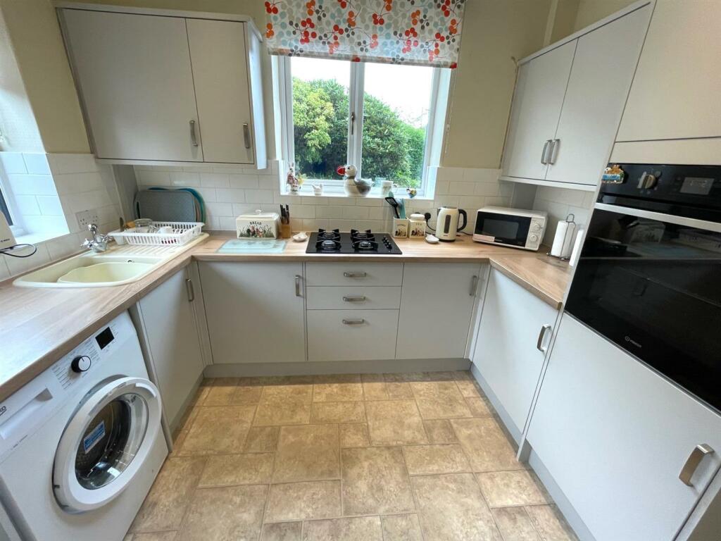 Additional property image - Beehive Green, Westhoughton, BL5 3HS