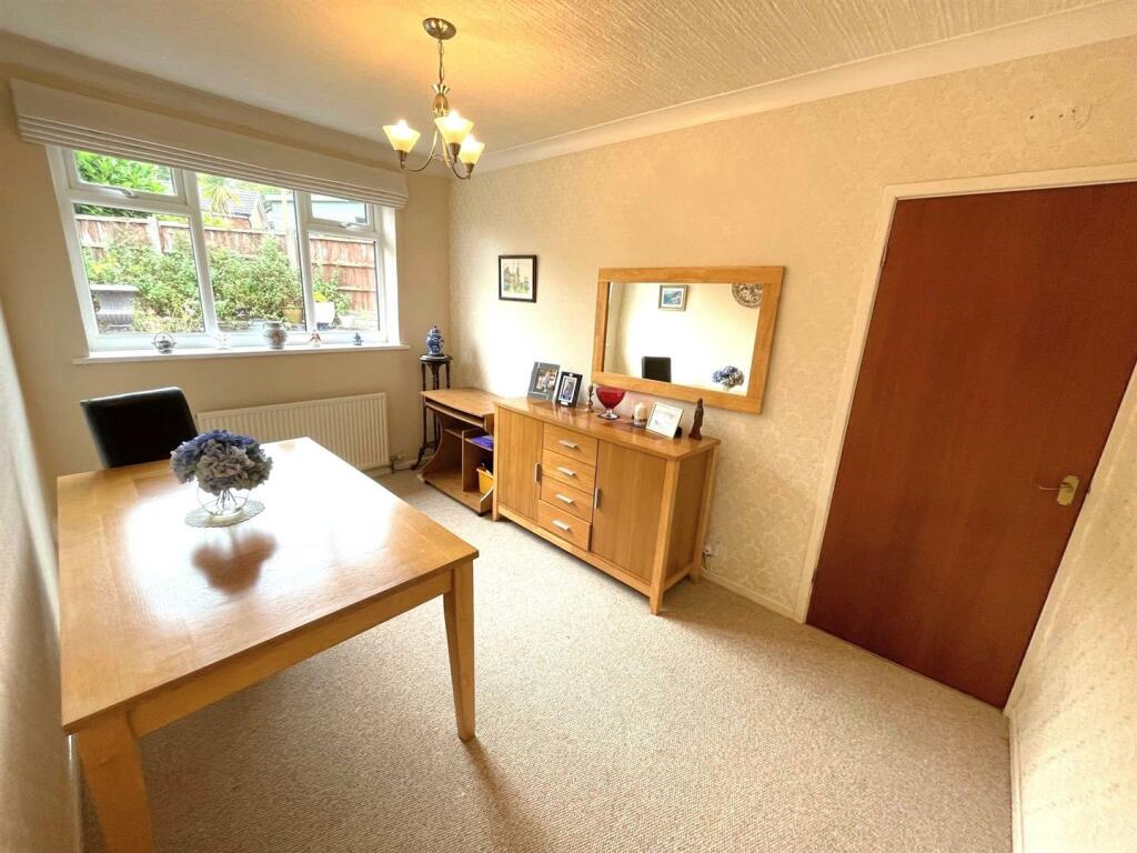 Additional property image - Beehive Green, Westhoughton, BL5 3HS