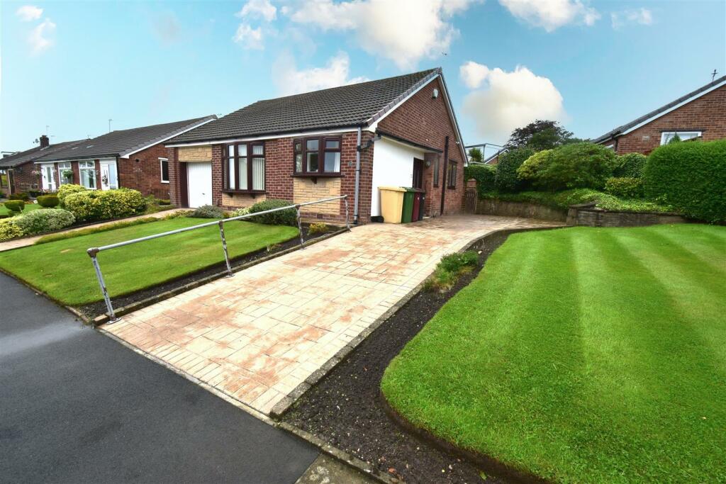 Additional property image - Beehive Green, Westhoughton, BL5 3HS