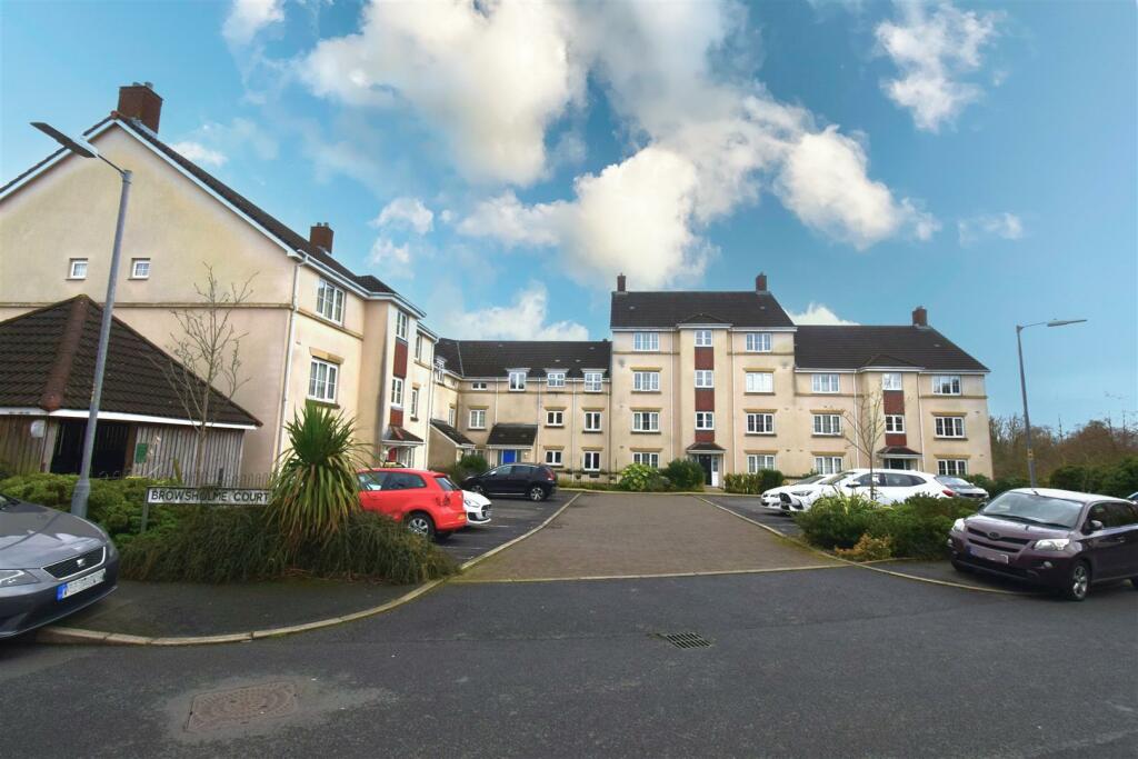 Additional property image - Browsholme Court, Westhoughton, Bolton