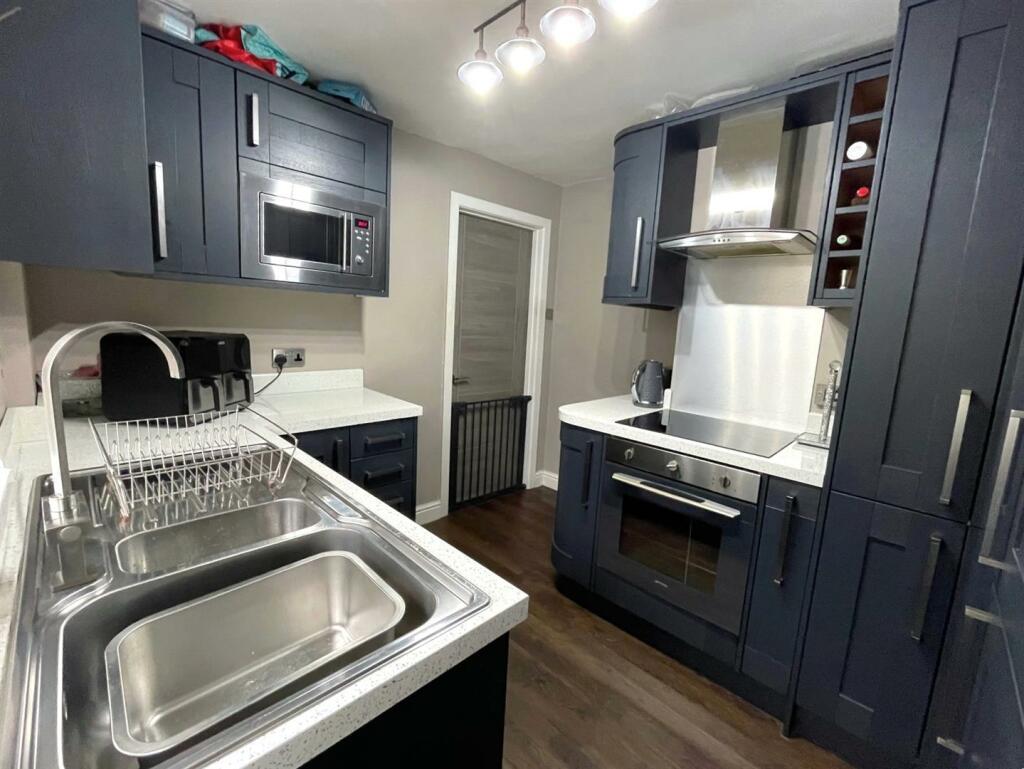 Additional property image - Rayden Crescent, Westhoughton, Bolton