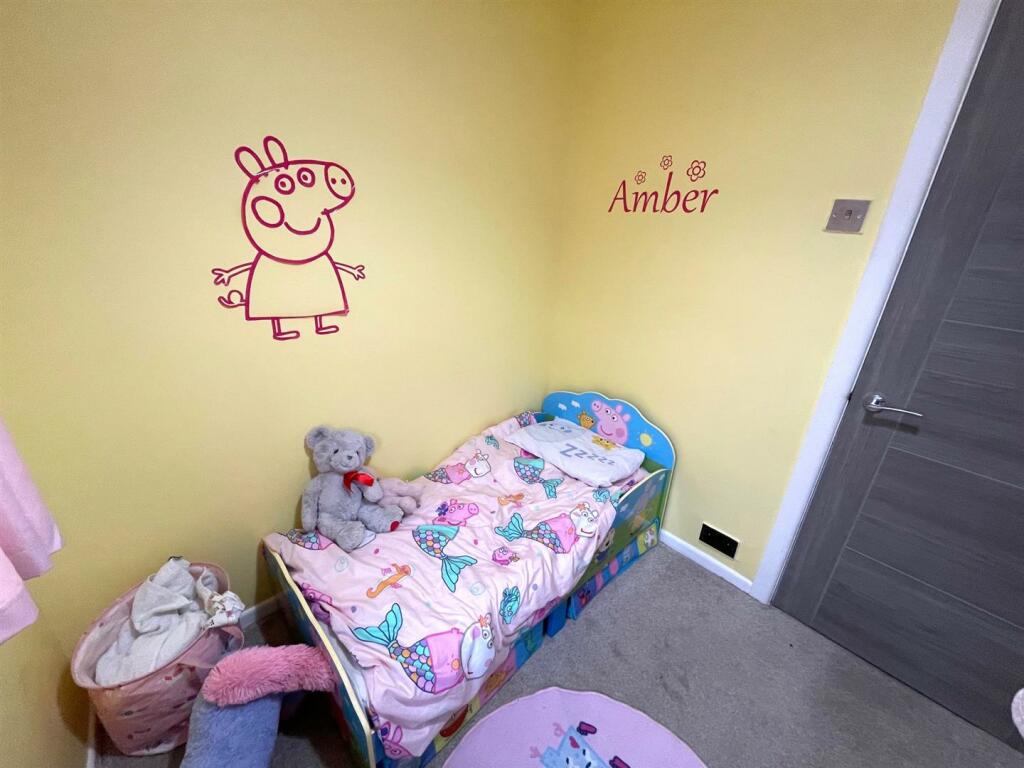 Additional property image - Rayden Crescent, Westhoughton, Bolton