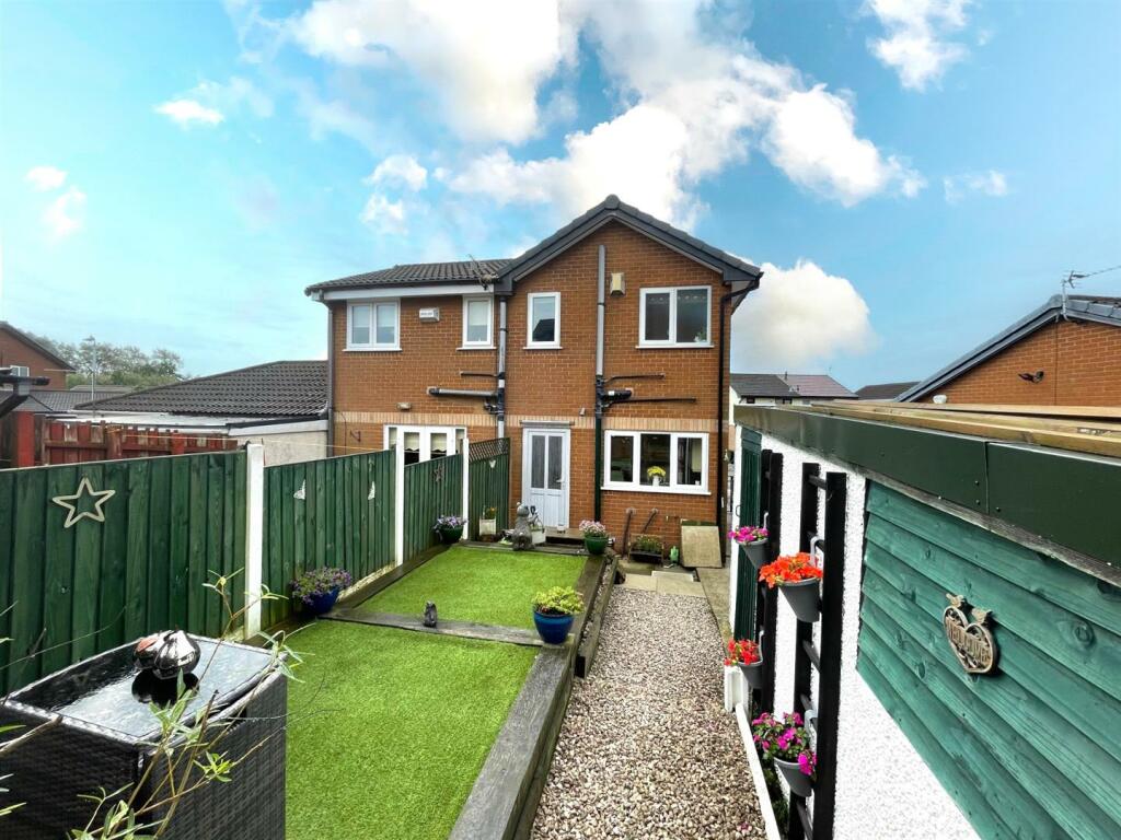 Additional property image - Wharfedale, Westhoughton, Bolton
