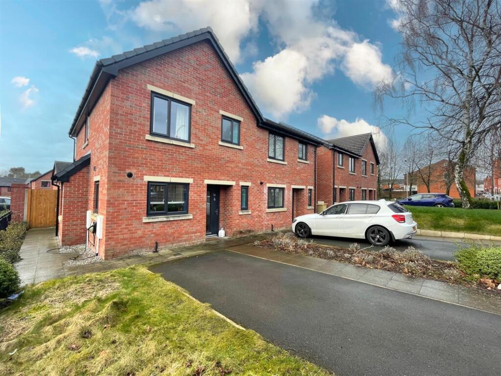 Main image of property: Park Road, Westhoughton, Bolton - 50% Shared Ownership