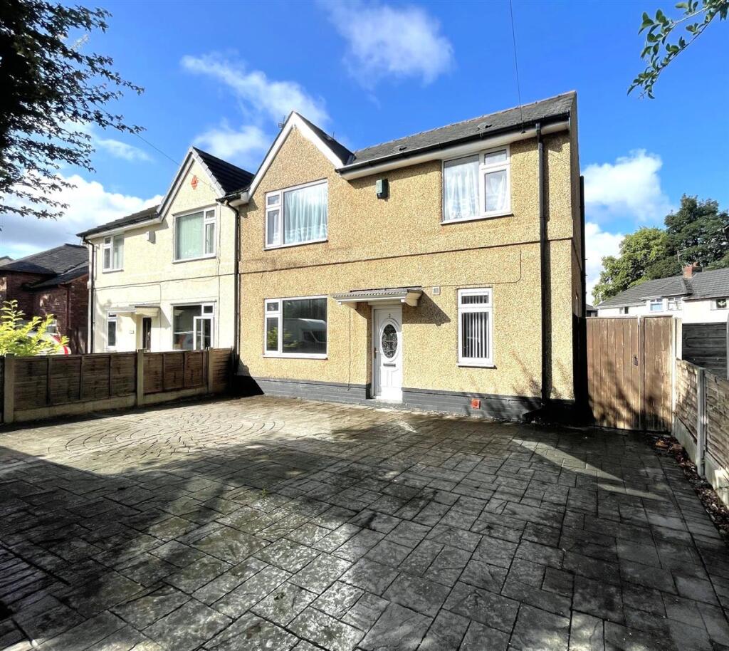 Main image of property: Oxlea Grove, Westhoughton, Bolton