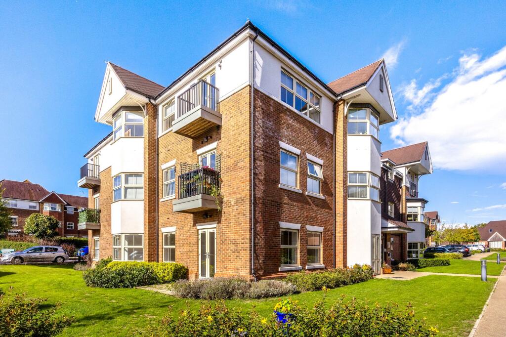 Main image of property: Durrants Drive, Faygate, RH12