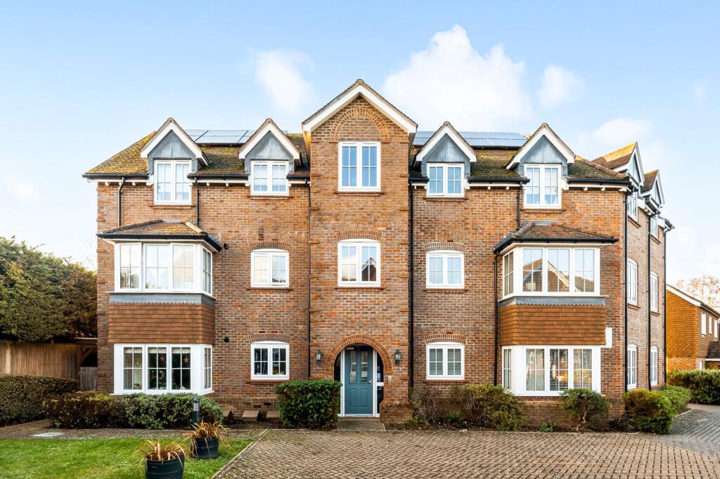 Main image of property: Brookfield Close, Horsham, RH12